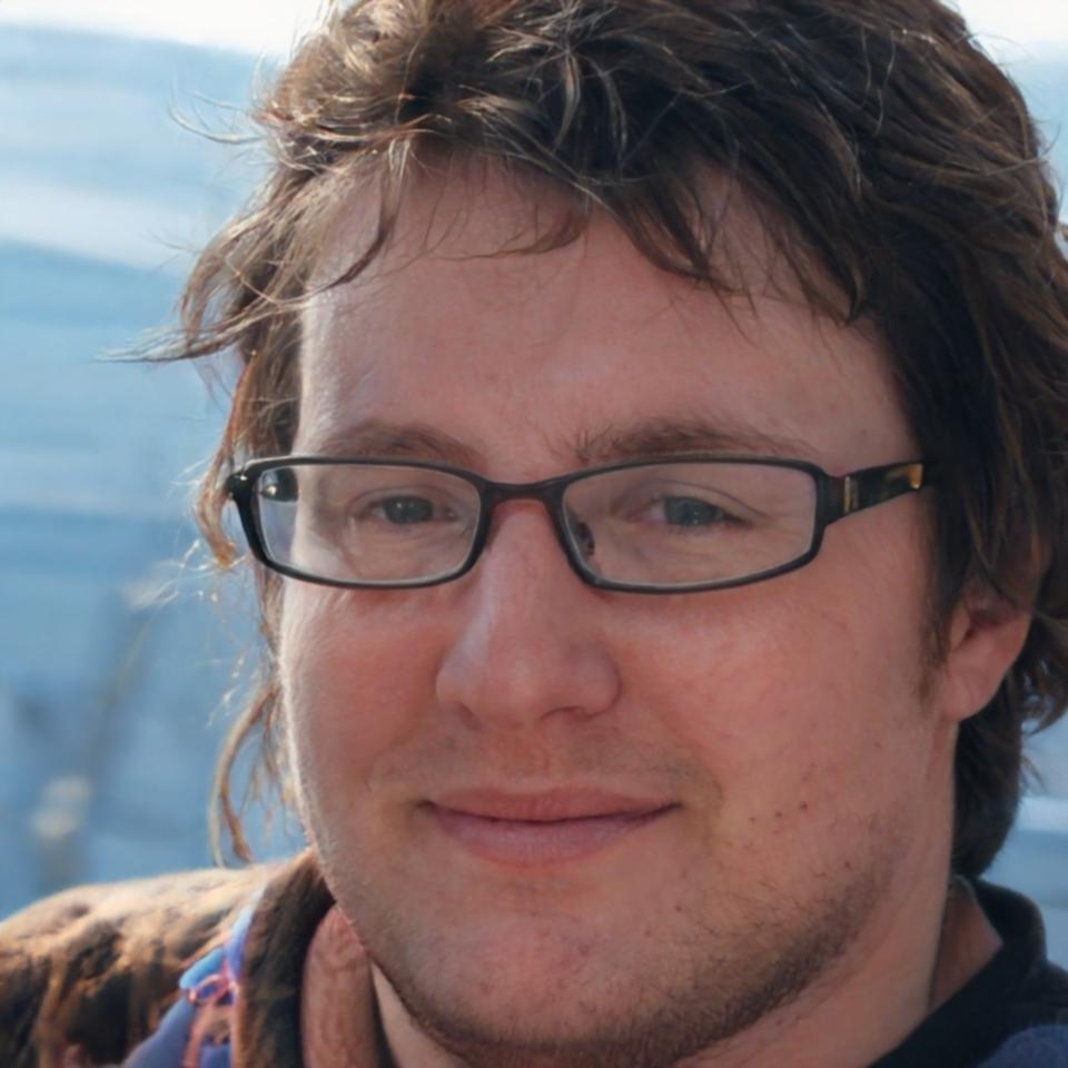 Преподаватель курса гидов